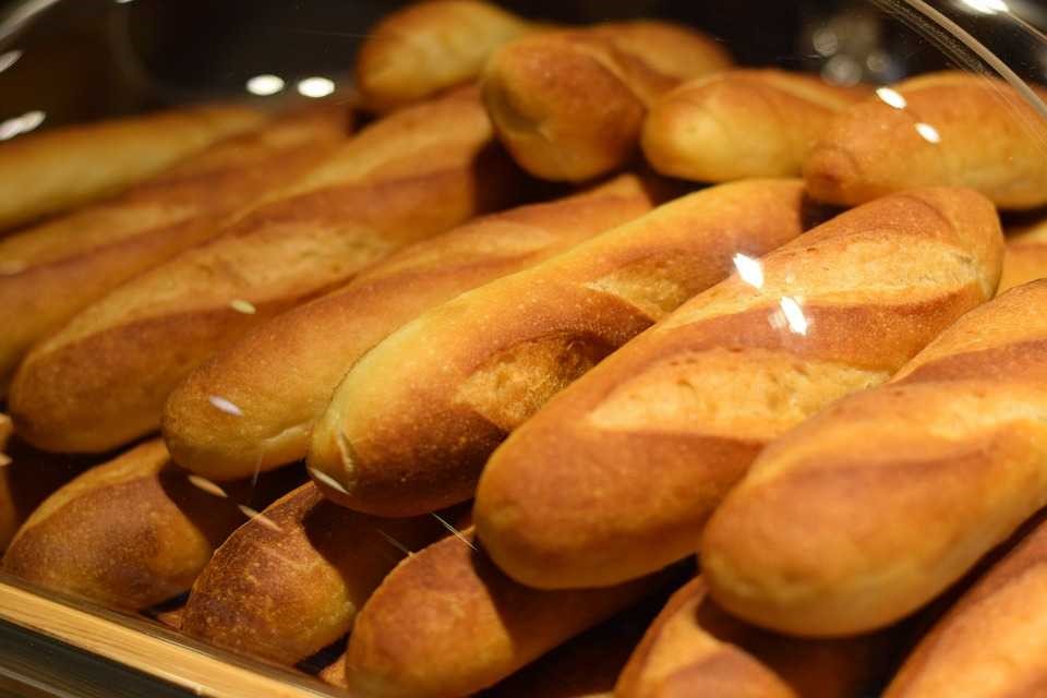 Bánh mì Baguette tại Paris